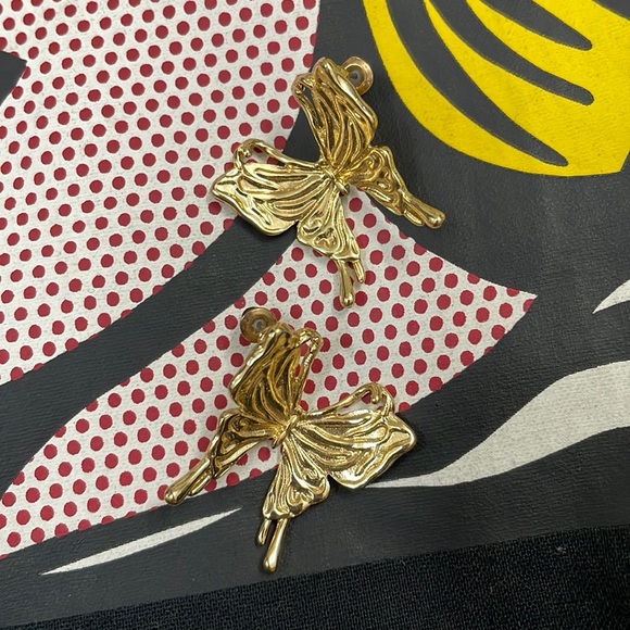 Beautiful butterfly earrings - Picture 3 of 6